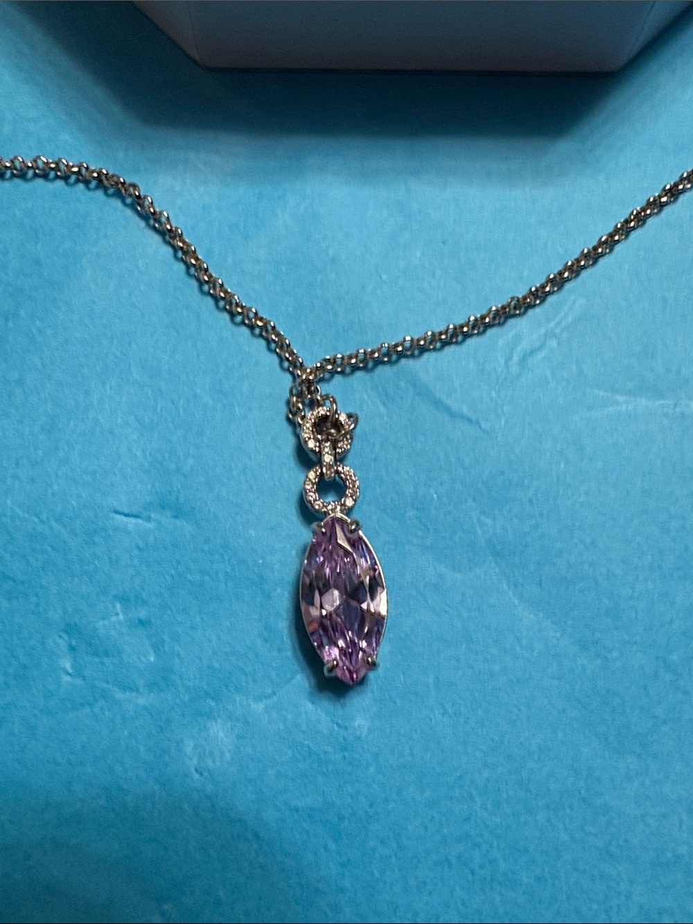 Bomb Party Silver Chain Necklace with Purple Pendant - Picture 3 of 3